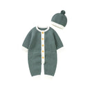 Conjunto Macacão Manga Longa e Touca em Tricot