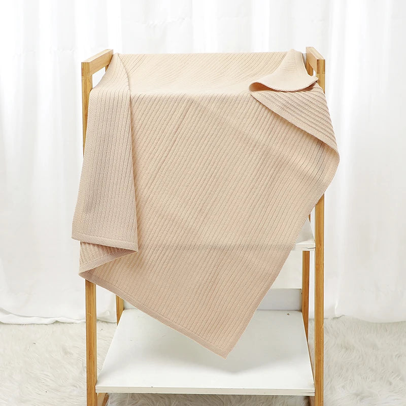 Manta em Tricot Tamanho: 90X70 cm