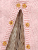 Macacão Manga Longa em Tricot Rosa com Bordado de Arco-Íris