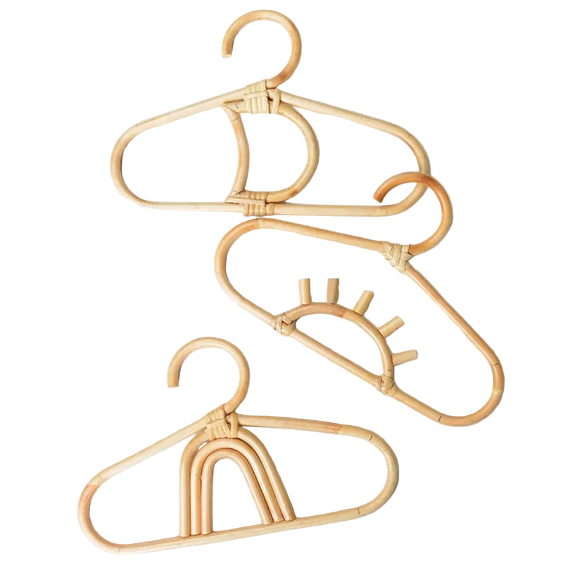 Cabide Infantil em Rattan