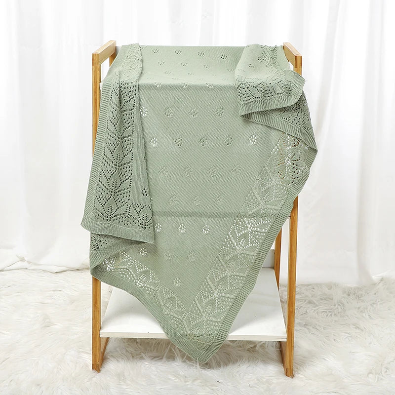 Manta em Tricot Tamanho: 100X80 cm