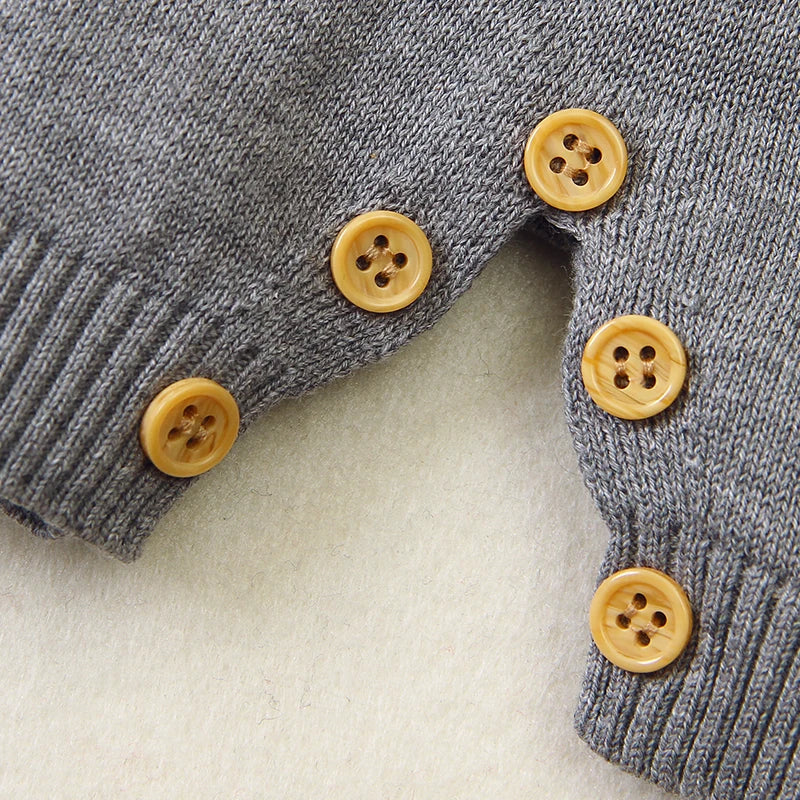 Macacão Curto em Tricot Listrado