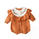 Macacão de Tricot Floral com Babados