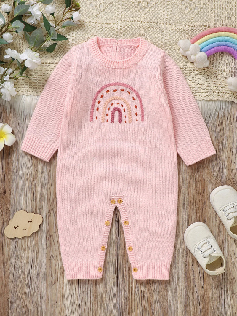 Macacão Manga Longa em Tricot Rosa com Bordado de Arco-Íris