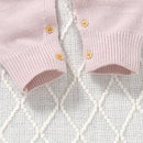 Conjunto Macacão Manga Curta e Touca em Tricot - 2pçs