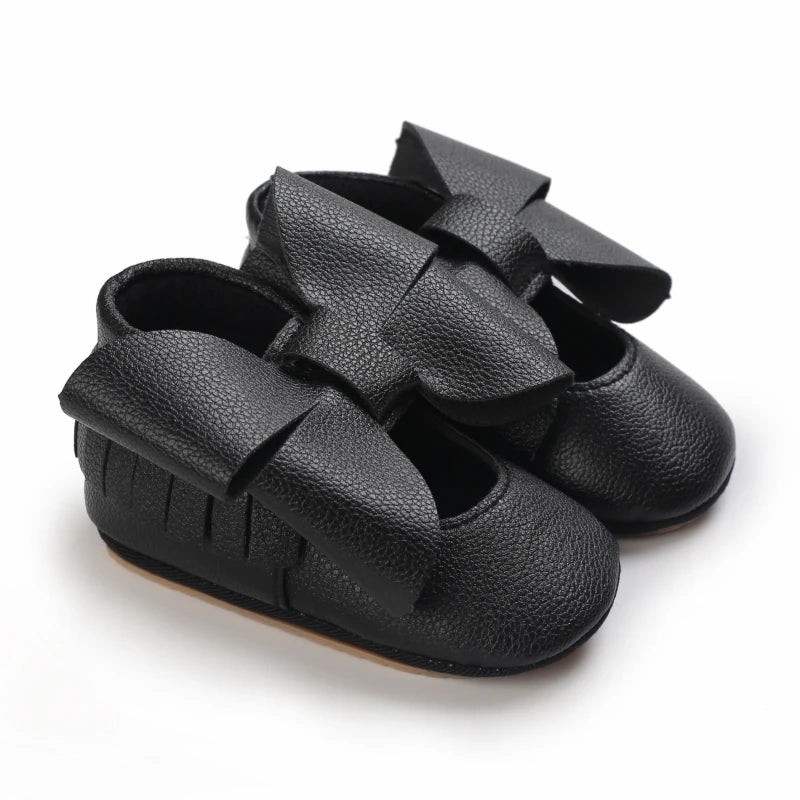 Sapatos em Couro Pretinho Nada Básico