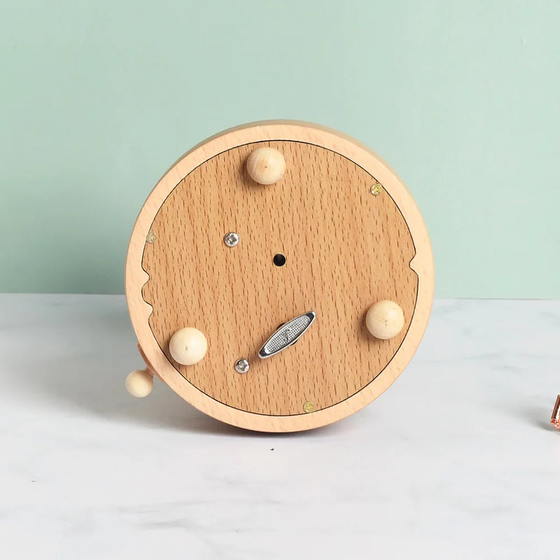 Caixa de Música em Madeira Giratória