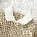 Conjunto Casaco Suéter e Macacão em Tricot - 2pçs