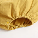 Macacão Manga Longa com Suspensório