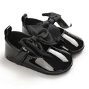 Sapatos em Couro Pretinho Nada Básico