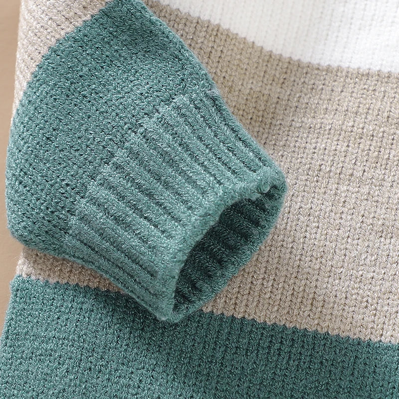 Casaco Suéter em Tricot