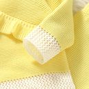 Conjunto Casaco Suéter, Calça e Chapéu em Tricot - 3pçs