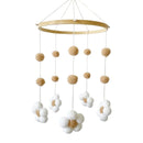 Móbile Nórdico de Flores e Pompons