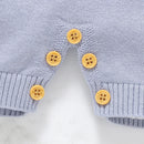 Macacão Manga Curta em Tricot