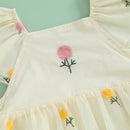 Macacão Curto Floral com Faixa - 2pçs