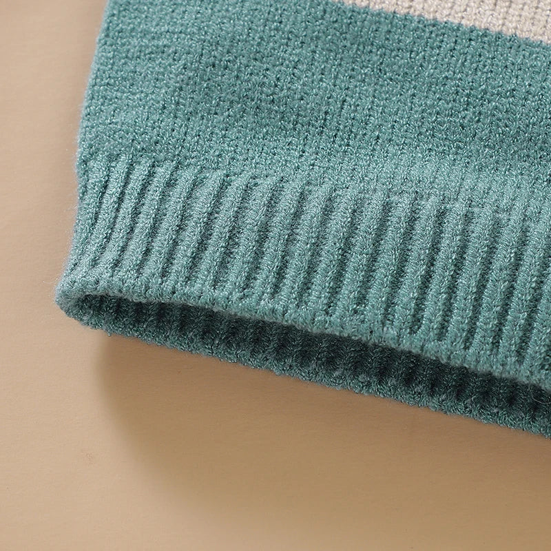 Casaco Suéter em Tricot