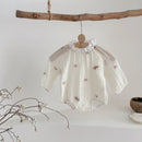 Macacão com Mangas Longas e Bordado