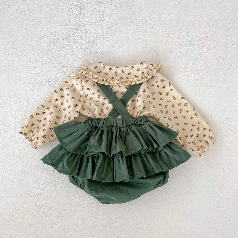 Conjunto Encanto de Primavera Blusa e Shorts