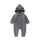 Macacão Manga Longa com Capuz em Tricot